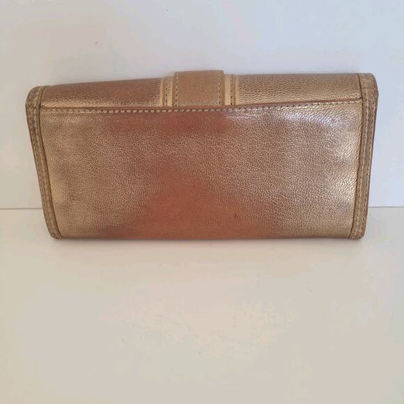 Coach Wallet All Leather Envelope 8x4 Large Buckle Gold Pink Metallic Clutch - Picture 2 of 9
